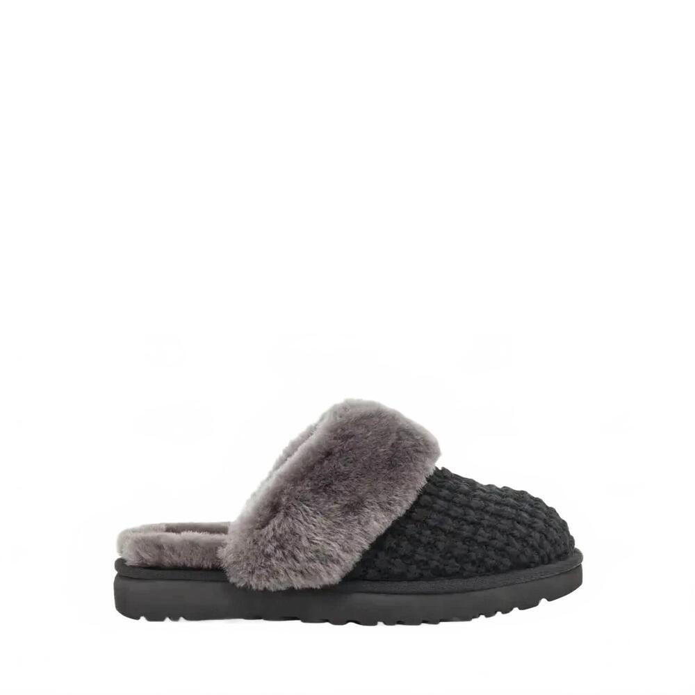 NEW UGG women's cozy slipper in black